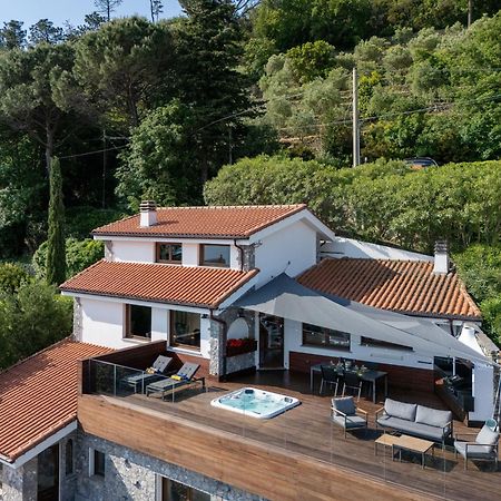 ノーリ Spettacolare Vista Isola Terrazza E Idromassaggioヴィラ エクステリア 写真