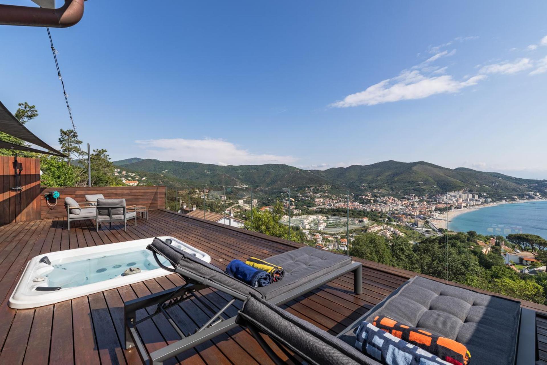 ノーリ Spettacolare Vista Isola Terrazza E Idromassaggioヴィラ エクステリア 写真