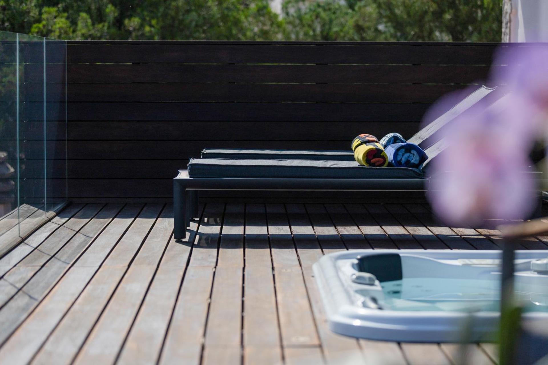 ノーリ Spettacolare Vista Isola Terrazza E Idromassaggioヴィラ エクステリア 写真