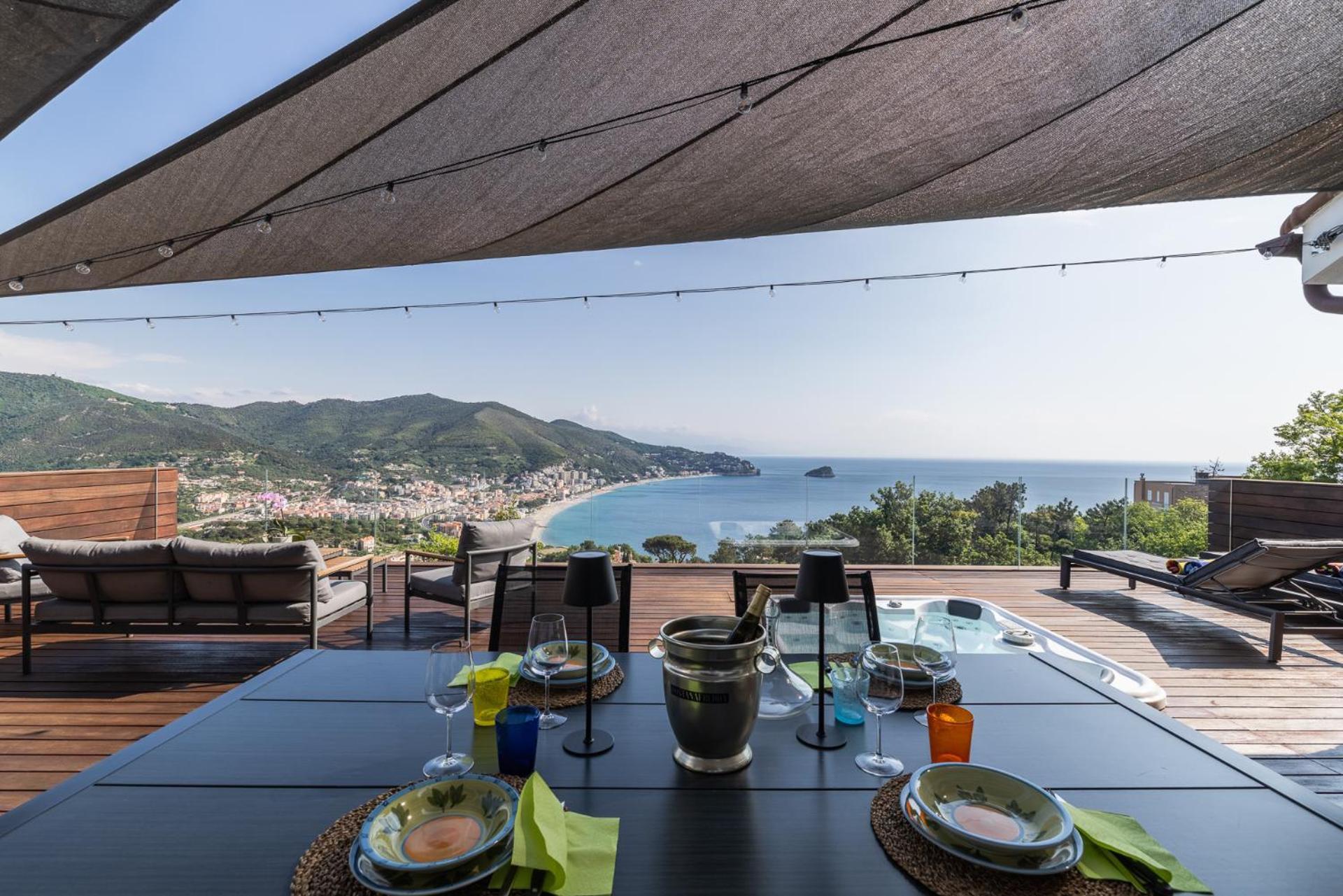 ノーリ Spettacolare Vista Isola Terrazza E Idromassaggioヴィラ エクステリア 写真