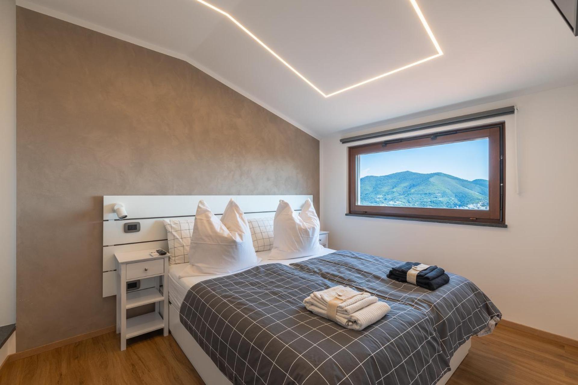 ノーリ Spettacolare Vista Isola Terrazza E Idromassaggioヴィラ エクステリア 写真